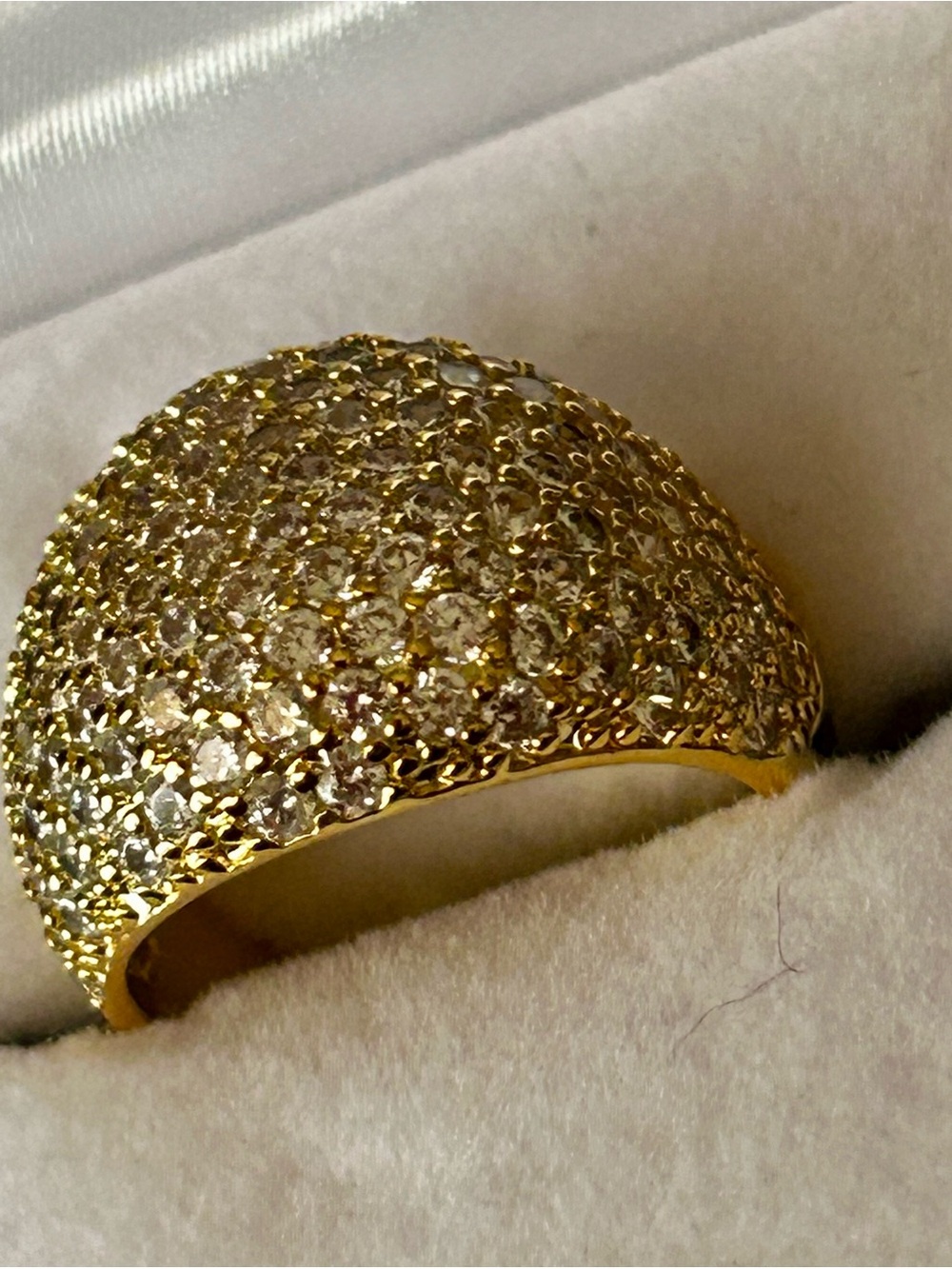 Elegant Gold tone Pavé Ring - Women Jewelry - Picture 5 of 6